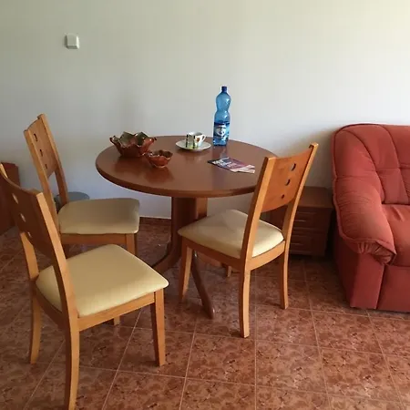 Anita Eh Slăntjev Brjag
