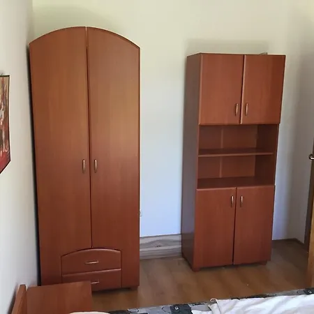 Anita Eh Slăntjev Brjag